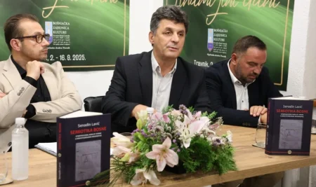 U Gradskoj biblioteci Travnik održana promocija knjige „Semiotika Bosne“ prof. dr. Senadina Lavića